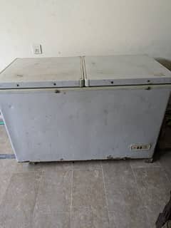 dawlance deep freezer