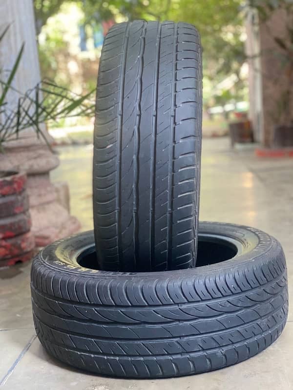 16 number Civic tires for sale 0