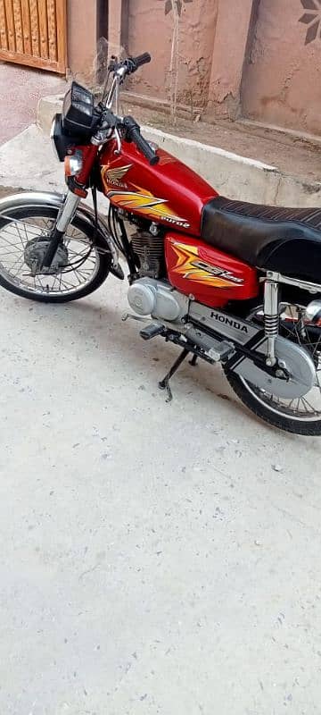 Honda 70cc 2021 model 0,3,3,4,5,0,9,0,6,7,0 4