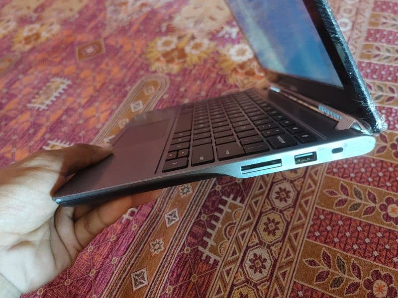 company:acer 2ram 128ssd (whatsapp:03077677648)urgent sell 7