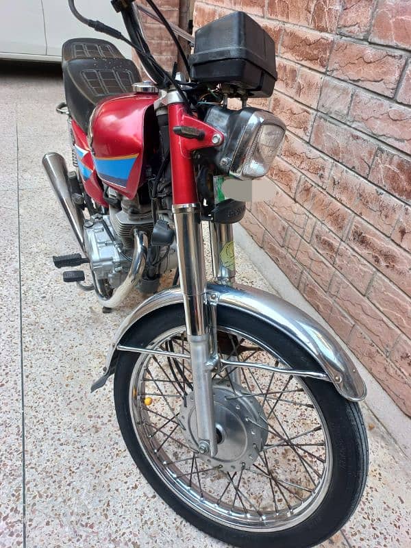 Honda CG 125  Model 2009 3