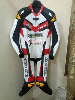 Motorbike Suits Gloves Jackets and Shoes manufacturer and maker