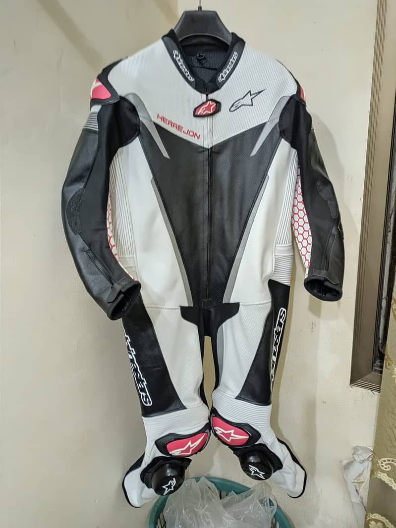 Motorbike Suits Gloves Jackets and Shoes manufacturer and maker 6