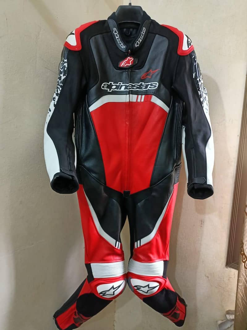 Motorbike Suits Gloves Jackets and Shoes manufacturer and maker 8