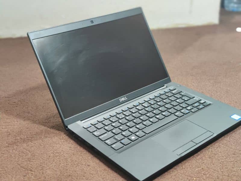 Dell latitude 7390 i7 8 generation 6