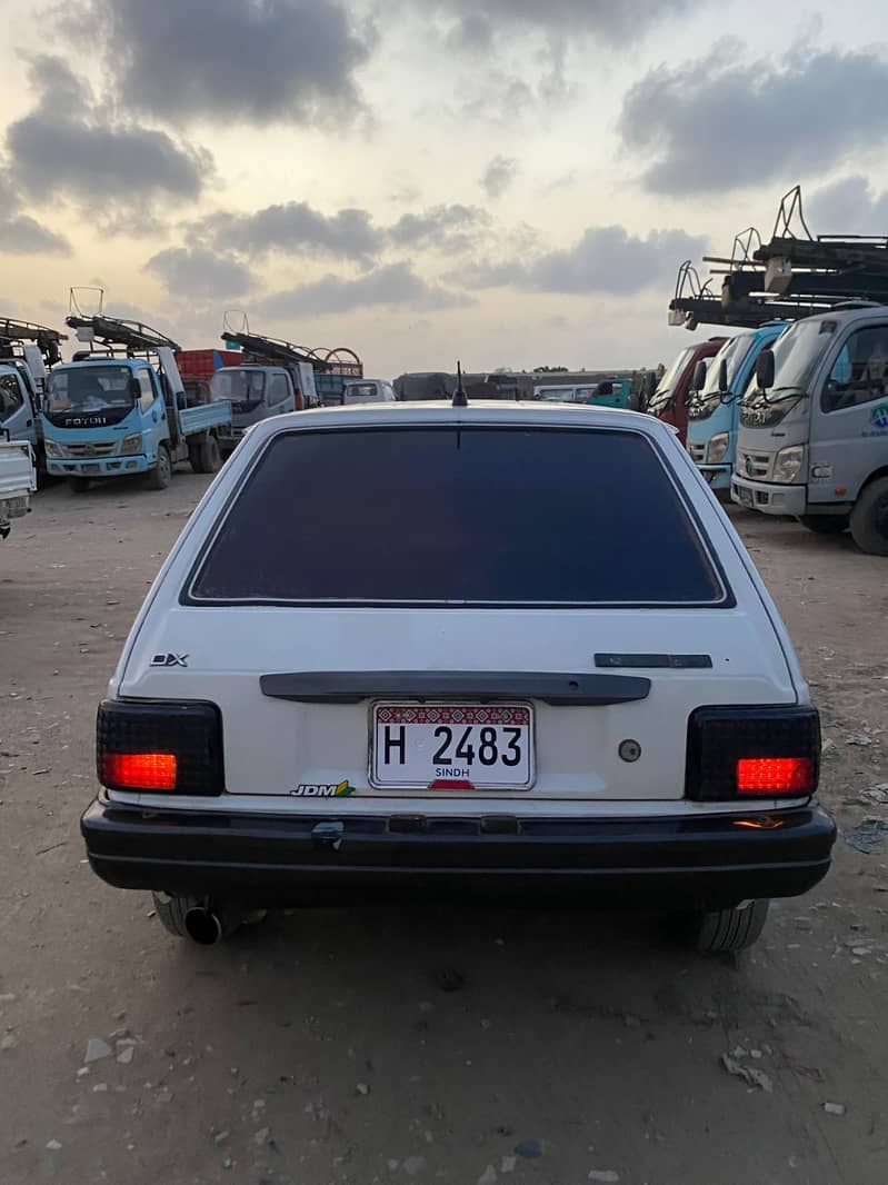 Toyota Starlet 1984 4