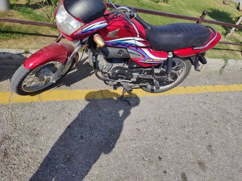 Honda pridor 100cc totall genuine condition complete file available 13