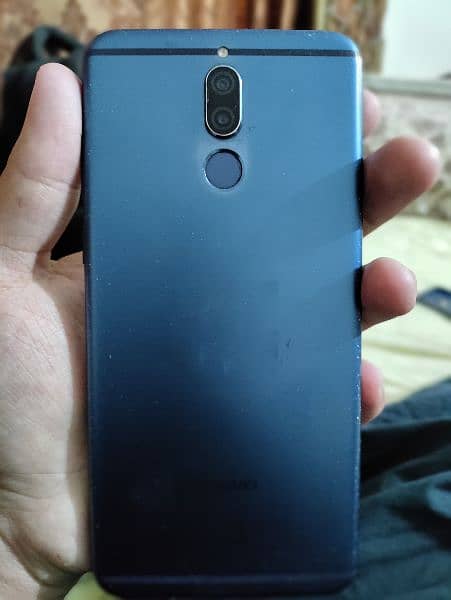 Huawei mate 10 lite fresh 4