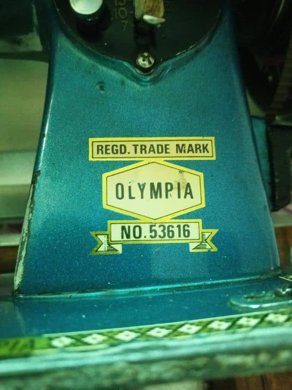 Olympia Sewing Machine 6