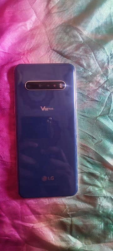 LG V60 ThinQ 5G 
Storage 8/128 gb 2