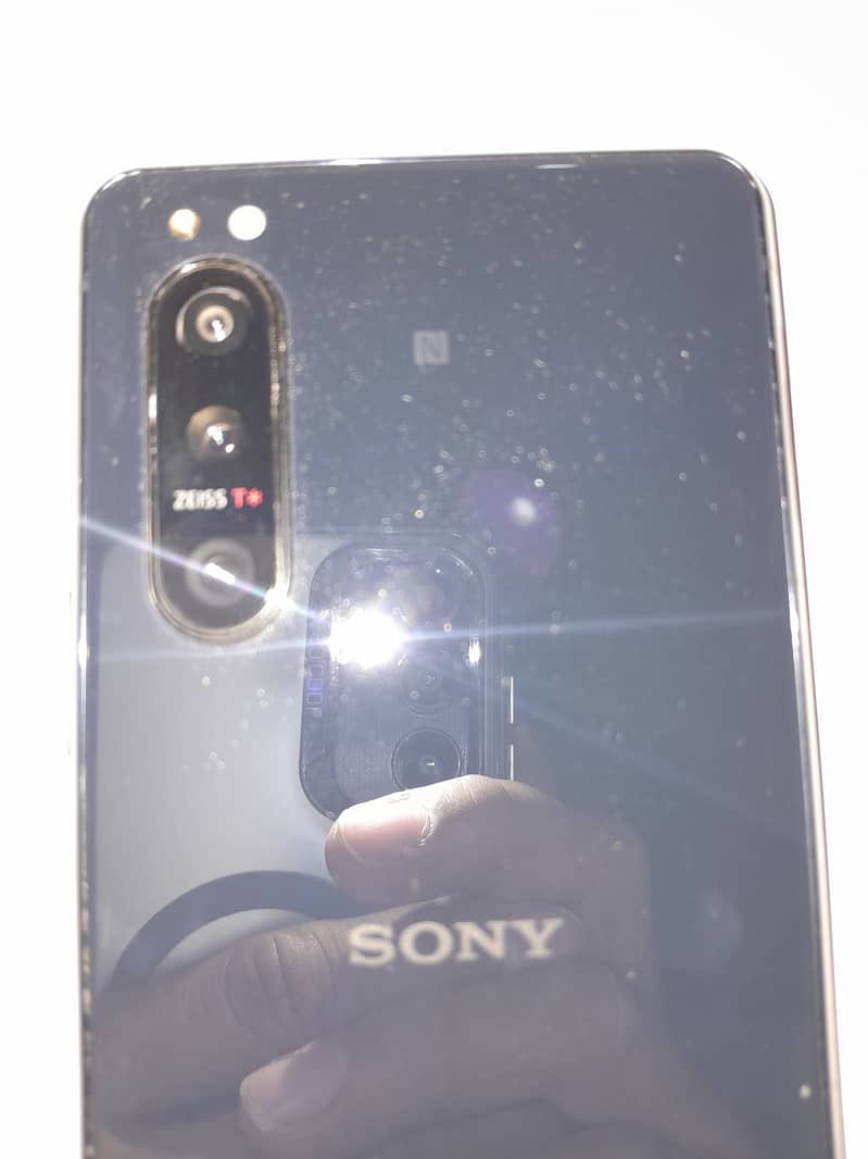 Sony Xperia 5II 1