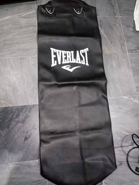 punching bag 10/10. length 4 feet 1