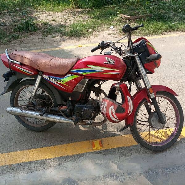 Honda Dream 70cc for sale in Lahore 0