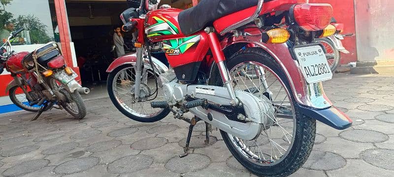 HONDA CD 70cc 5