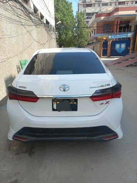 Toyota Corolla Altis 2019 4