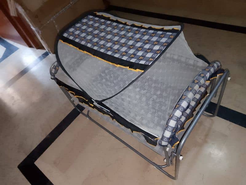 Baby swing / baby bed 3