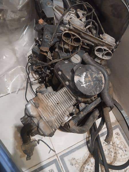 Suzuki 250cc engine parts Japanese 2