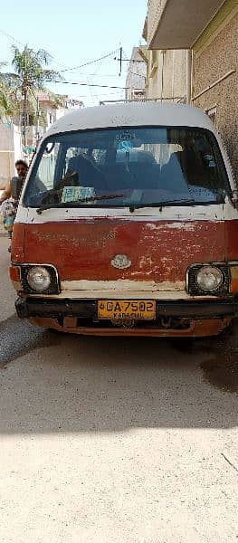 hiace van 3