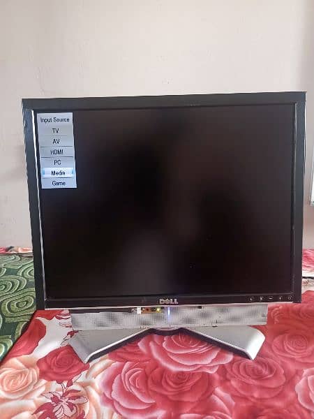 lcd tv 22 inch good condition 2