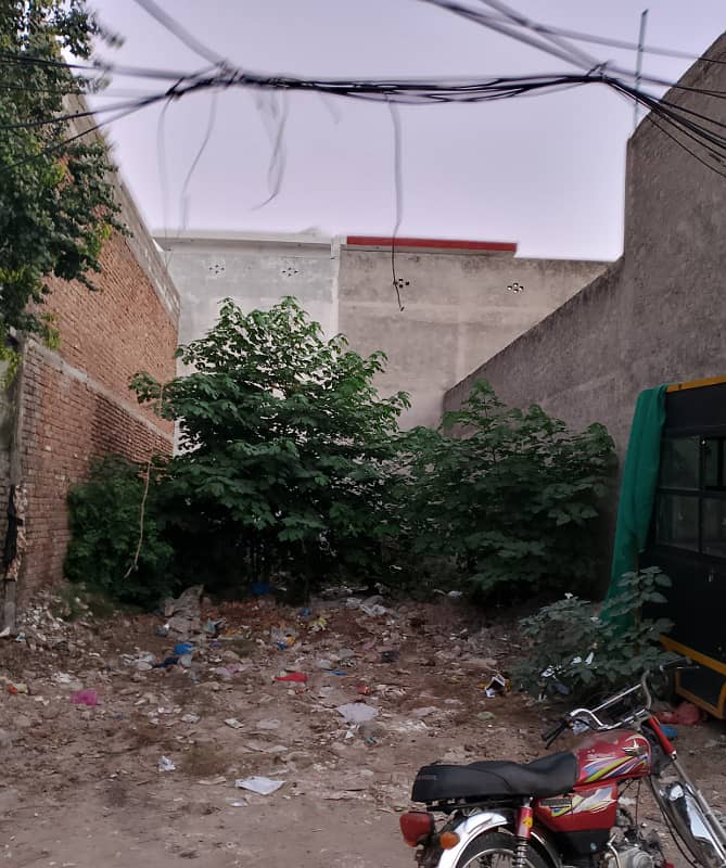 6 Marla plot urgent for sale near to ghauri garden Islamabad 0