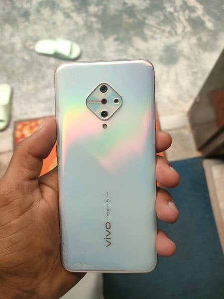 Vivo s1 pro 8+4/128 excellent condition 3