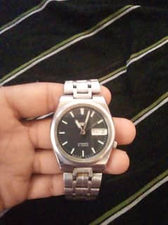 original Seiko 5 or japani wach ha