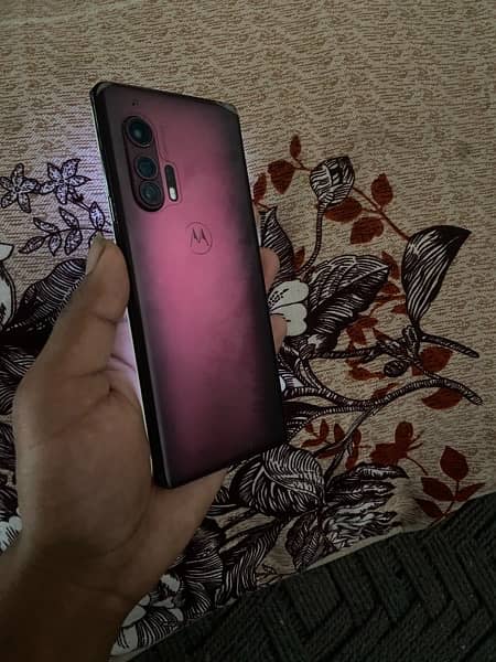 Moto edge plus 12gb 256 snapdragon 865 3