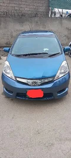 Honda Fit Shattle 2011 Model