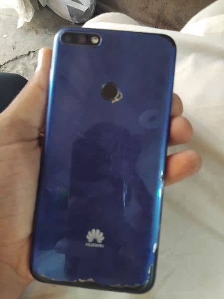 Huawei Y7 2