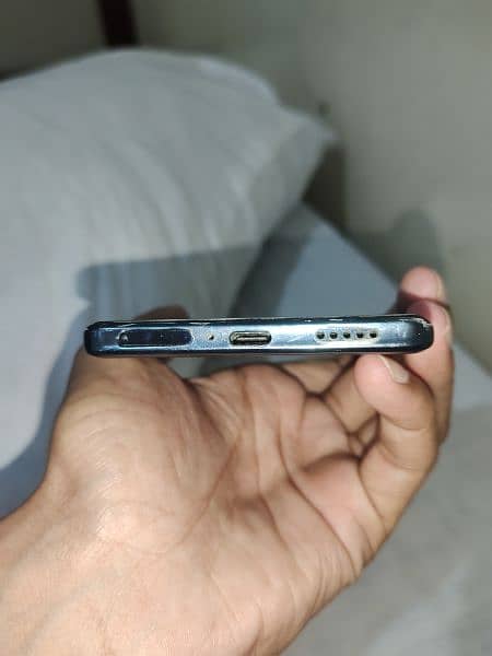 vivo v30 4