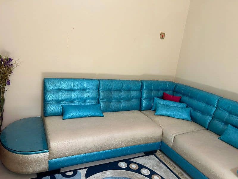 L shape 6 seater sofa for sale in isb 1