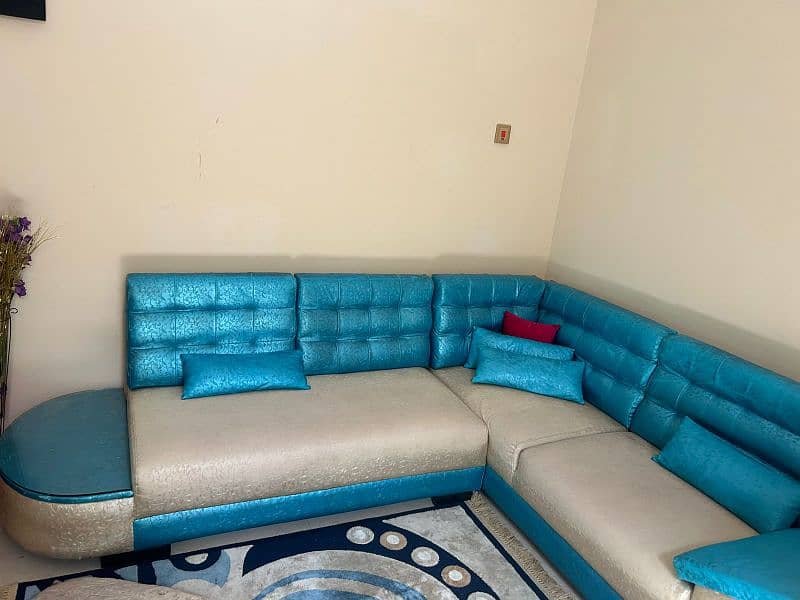 L shape 6 seater sofa for sale in isb 3