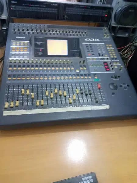 YAMAHA O2R 24 CHANNLES MIXING CONSOLE WITH LONG DUBLE DELAY LARGE HALL 9