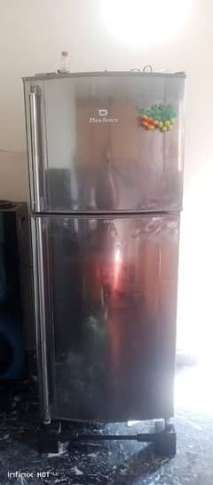 9188 Dawlance Fridge