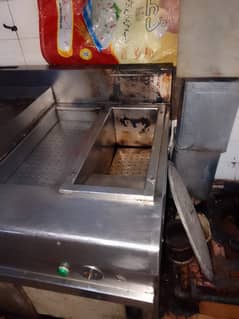 Zinger ,broast fryer+ hot plate