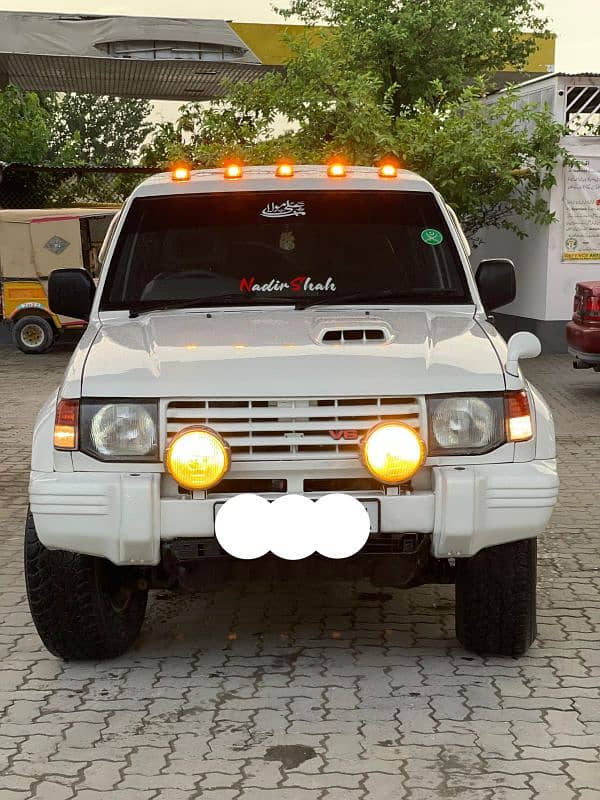 Mitsubishi Pajero 1992 1