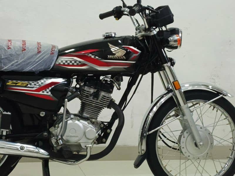 HONDA CG-125  model 2024 3