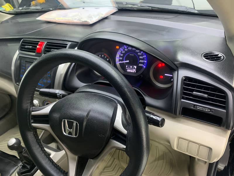 Honda City IVTEC 2018 6th Generation 14