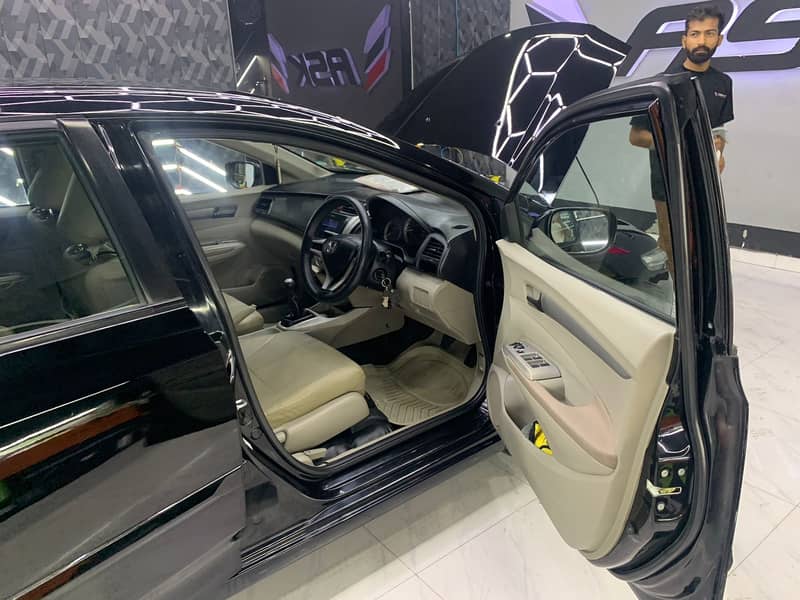 Honda City IVTEC 2018 6th Generation 18