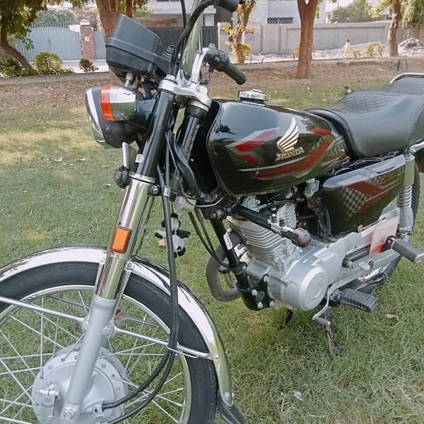 Honda CG 125 7