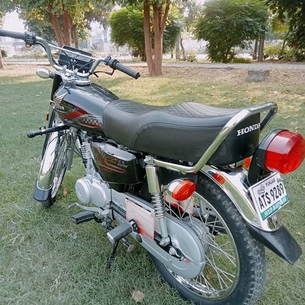 Honda CG 125 8