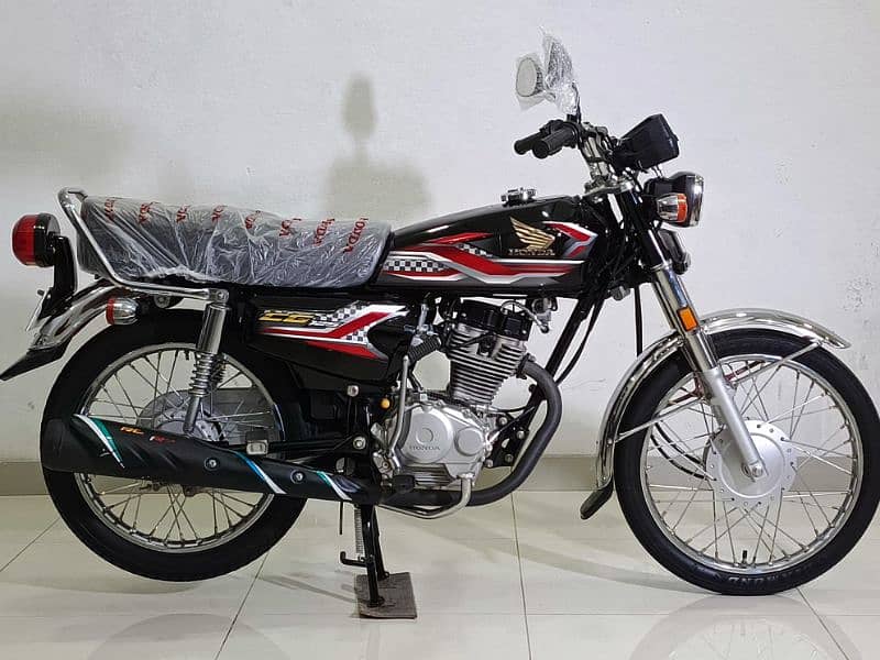 HONDA CG-125 MODEL 2024 6