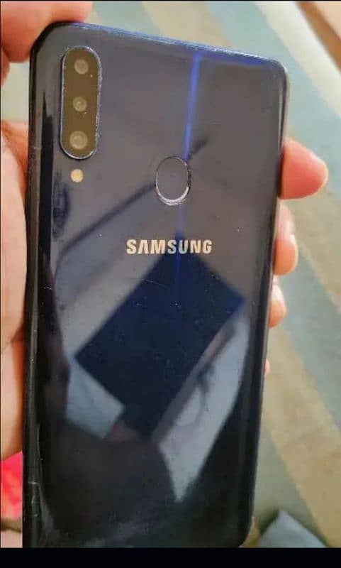 Samsung a20s 2