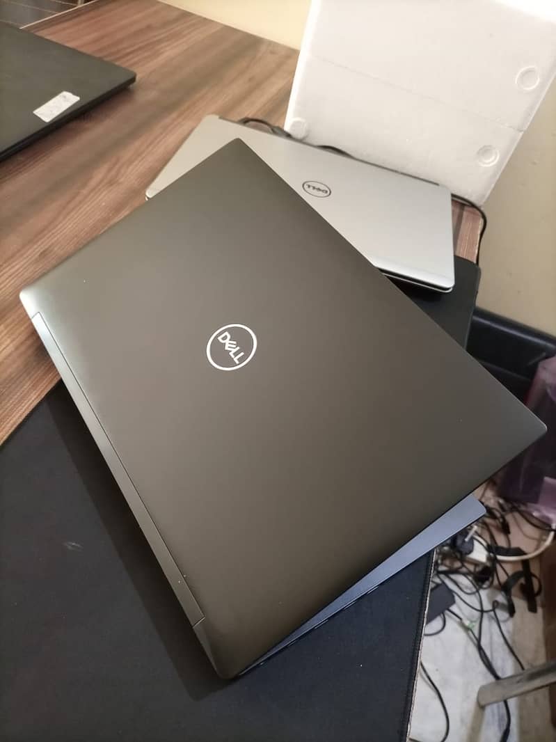 Dell Latitude 7490 Cor i7-8th Gen 8GB 256GB 1