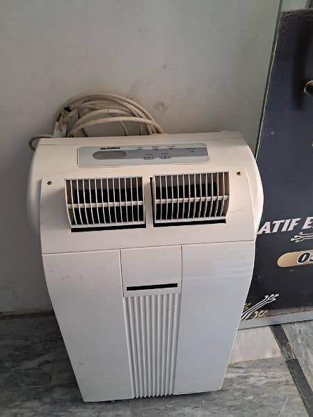 Portable 1 ton DC inverter  Good Condition 1