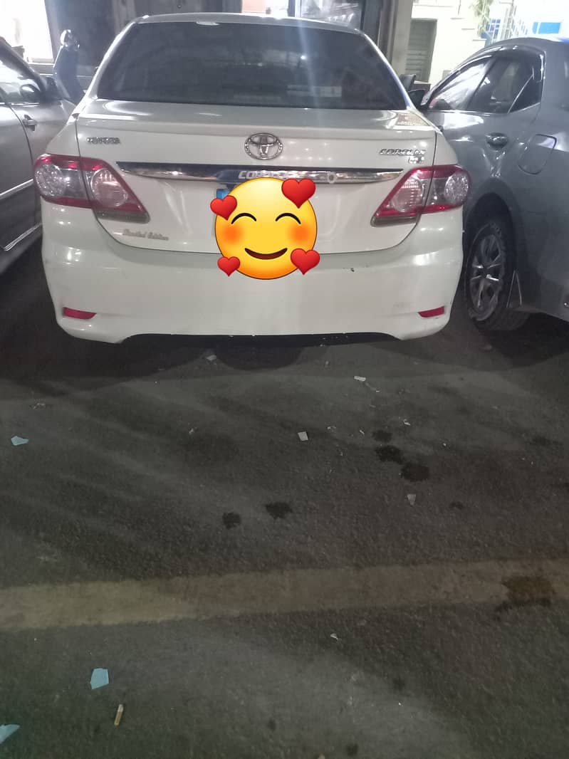 Toyota Corolla GLI 2013 4