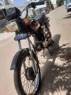 Union Star 70cc Model 2023 Month 08 karachi number Seald Engine