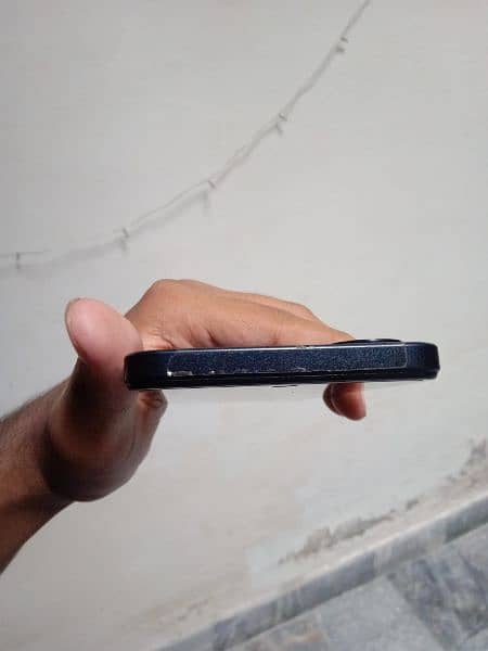 Infinix Hot 30 Play 2