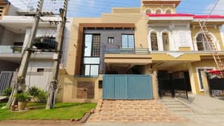 Modern Style House For Sale 0