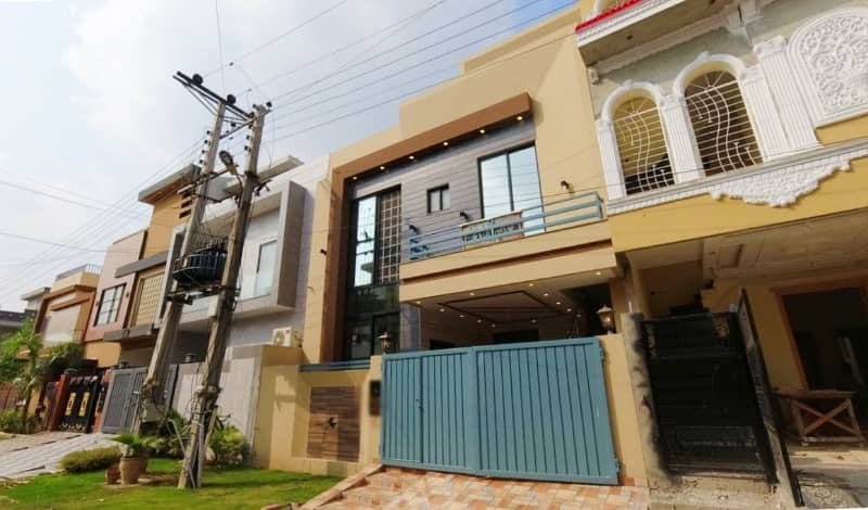 Modern Style House For Sale 3